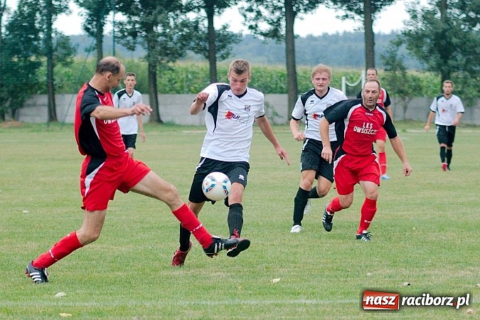 Zdjęcie w galerii na portalu naszraciborz.pl: Nieudana inauguracja w Owsiszczach wiadomości z regionu