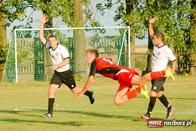 Zdjęcie w galerii na portalu naszraciborz.pl: Nieudana inauguracja w Owsiszczach wiadomości z regionu