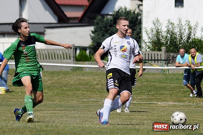 Zdjęcie w galerii na portalu naszraciborz.pl: Studzienna-Syrynia: Jak nie strzelisz, to dostaniesz wiadomości z regionu