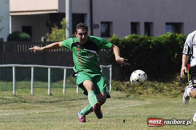 Zdjęcie w galerii na portalu naszraciborz.pl: Studzienna-Syrynia: Jak nie strzelisz, to dostaniesz wiadomości z regionu