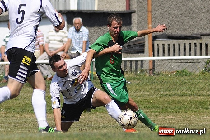 Zdjęcie w galerii na portalu naszraciborz.pl: Studzienna-Syrynia: Jak nie strzelisz, to dostaniesz wiadomości z regionu