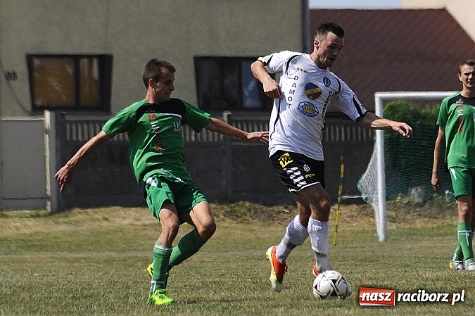 Zdjęcie w galerii na portalu naszraciborz.pl: Studzienna-Syrynia: Jak nie strzelisz, to dostaniesz wiadomości z regionu