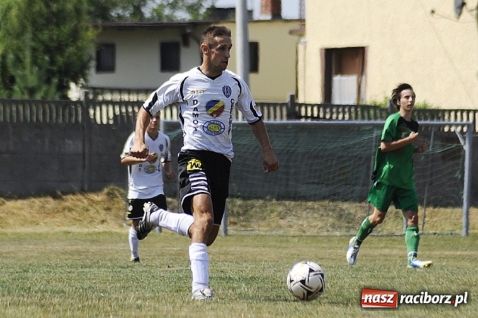 Zdjęcie w galerii na portalu naszraciborz.pl: Studzienna-Syrynia: Jak nie strzelisz, to dostaniesz wiadomości z regionu