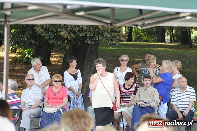Zdjęcie w galerii na portalu naszraciborz.pl: Młodzieżowa Orkiestra z RCK zagrała dziś w parku Roth. Spora frekwencja wiadomości z regionu
