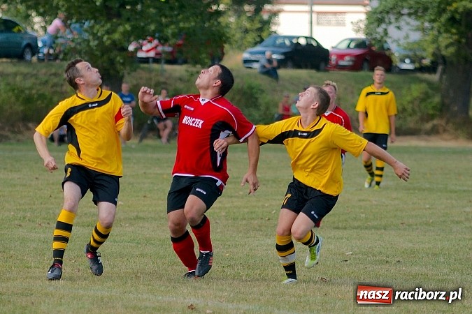 Zdjęcie w galerii na portalu naszraciborz.pl: B klasa: Samborowice utarły nosa Raszczycom wiadomości z regionu