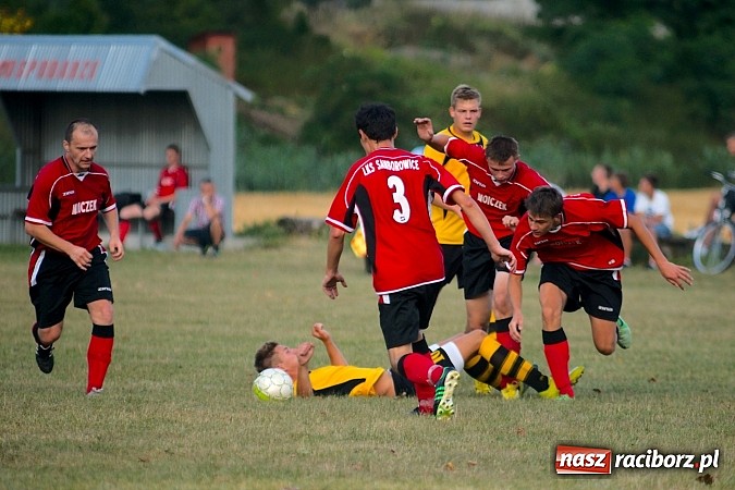 Zdjęcie w galerii na portalu naszraciborz.pl: B klasa: Samborowice utarły nosa Raszczycom wiadomości z regionu