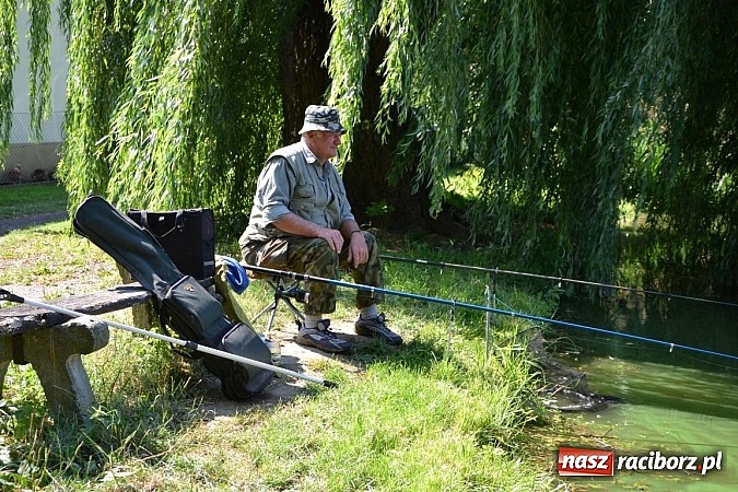 Zdjęcie w galerii na portalu naszraciborz.pl: Emeryci wędkowali na Trzecioku wiadomości z regionu