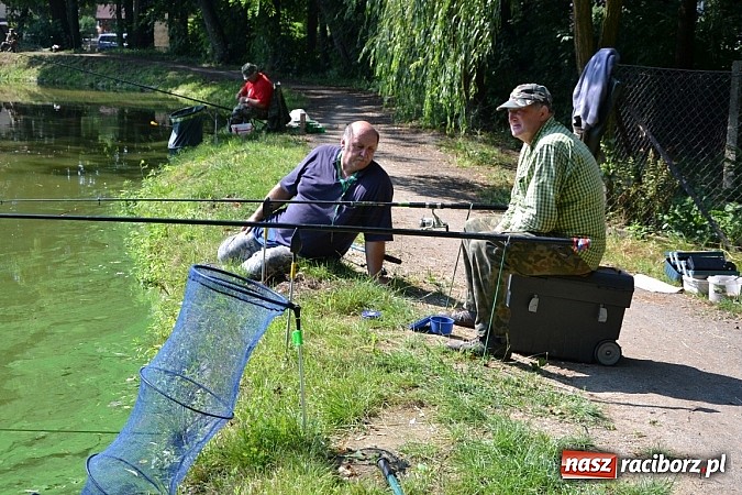 Zdjęcie w galerii na portalu naszraciborz.pl: Emeryci wędkowali na Trzecioku wiadomości z regionu