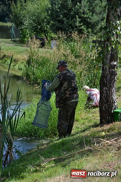 Zdjęcie w galerii na portalu naszraciborz.pl: Emeryci wędkowali na Trzecioku wiadomości z regionu