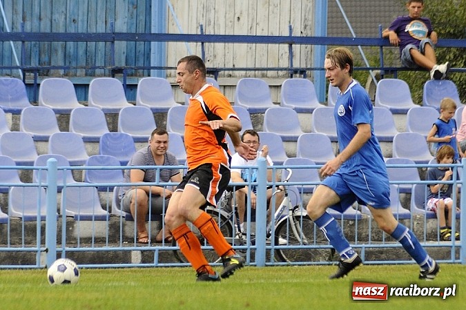 Zdjęcie w galerii na portalu naszraciborz.pl: Nerwowe derby dla Wichru Płonia wiadomości z regionu