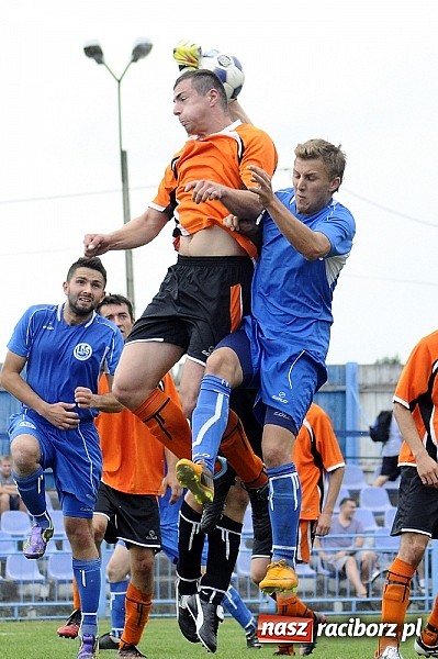Zdjęcie w galerii na portalu naszraciborz.pl: Nerwowe derby dla Wichru Płonia wiadomości z regionu