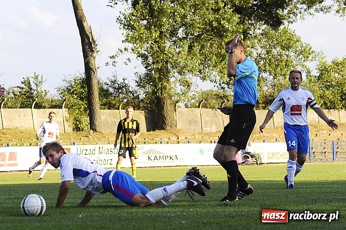 Zdjęcie w galerii na portalu naszraciborz.pl: Podział punktów przy Srebrnej wiadomości z regionu