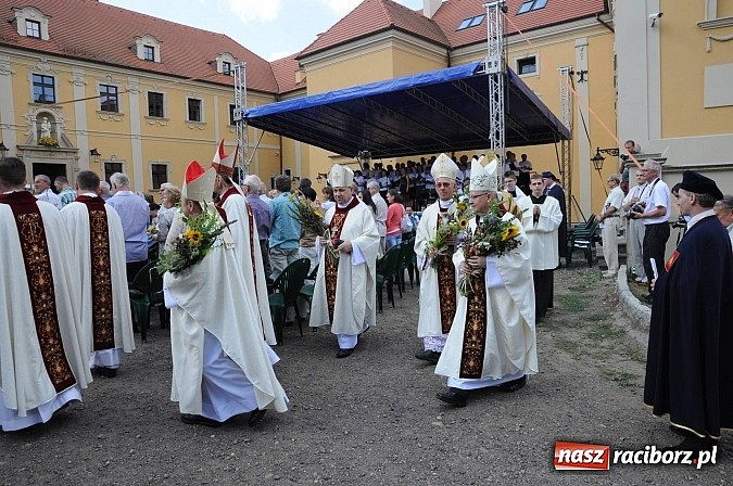 Zdjęcie w galerii na portalu naszraciborz.pl: Uczyńcie wszystko, co wam powie Jezus - to sedno zdrowej duchowości maryjnej wiadomości z regionu