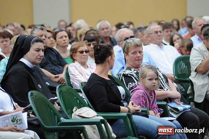 Zdjęcie w galerii na portalu naszraciborz.pl: Uczyńcie wszystko, co wam powie Jezus - to sedno zdrowej duchowości maryjnej wiadomości z regionu