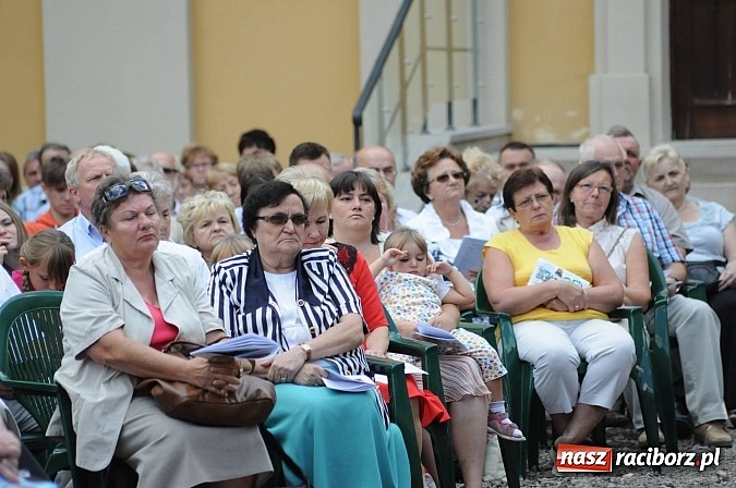 Zdjęcie w galerii na portalu naszraciborz.pl: Uczyńcie wszystko, co wam powie Jezus - to sedno zdrowej duchowości maryjnej wiadomości z regionu