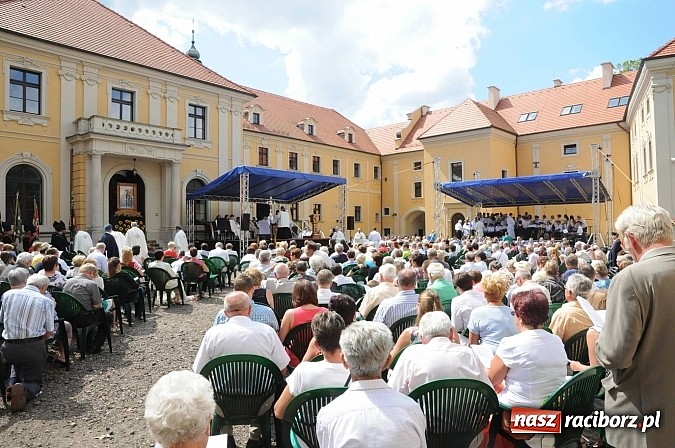 Zdjęcie w galerii na portalu naszraciborz.pl: Uczyńcie wszystko, co wam powie Jezus - to sedno zdrowej duchowości maryjnej wiadomości z regionu