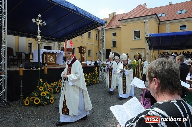 Zdjęcie w galerii na portalu naszraciborz.pl: Uczyńcie wszystko, co wam powie Jezus - to sedno zdrowej duchowości maryjnej wiadomości z regionu