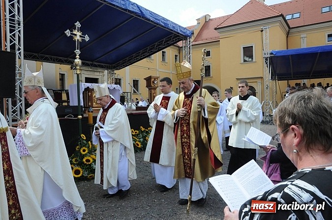 Zdjęcie w galerii na portalu naszraciborz.pl: Uczyńcie wszystko, co wam powie Jezus - to sedno zdrowej duchowości maryjnej wiadomości z regionu