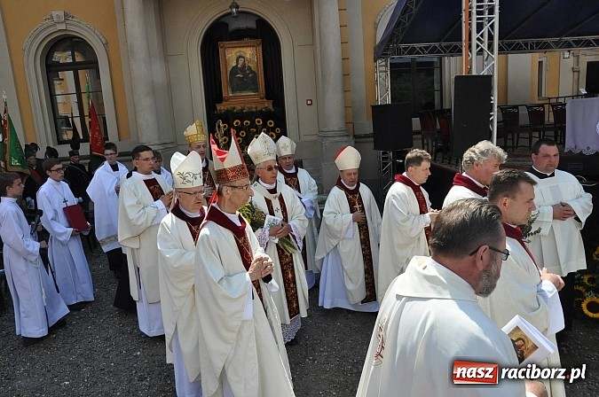 Zdjęcie w galerii na portalu naszraciborz.pl: Uczyńcie wszystko, co wam powie Jezus - to sedno zdrowej duchowości maryjnej wiadomości z regionu