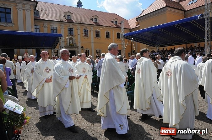 Zdjęcie w galerii na portalu naszraciborz.pl: Uczyńcie wszystko, co wam powie Jezus - to sedno zdrowej duchowości maryjnej wiadomości z regionu