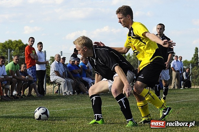 Zdjęcie w galerii na portalu naszraciborz.pl: Czarni wywieźli trzy punkty z Borucina wiadomości z regionu