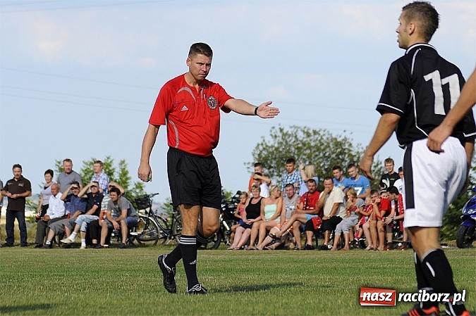 Zdjęcie w galerii na portalu naszraciborz.pl: Czarni wywieźli trzy punkty z Borucina wiadomości z regionu