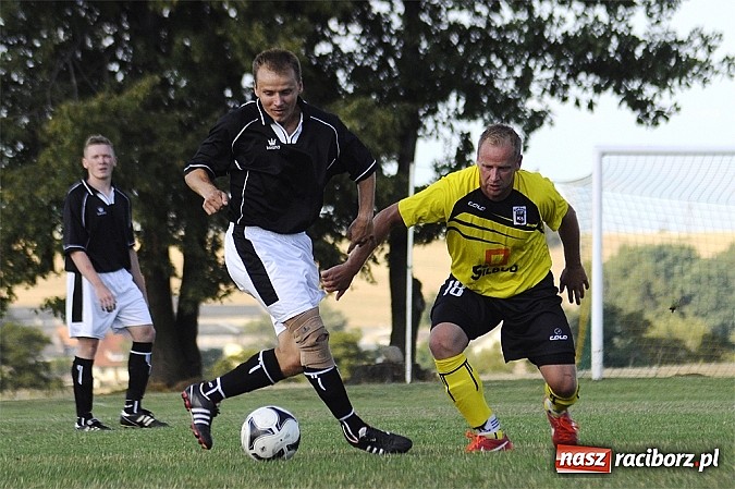 Zdjęcie w galerii na portalu naszraciborz.pl: Czarni wywieźli trzy punkty z Borucina wiadomości z regionu