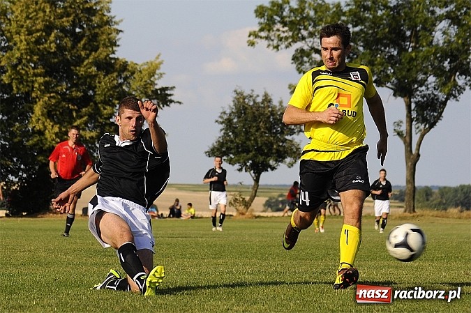 Zdjęcie w galerii na portalu naszraciborz.pl: Czarni wywieźli trzy punkty z Borucina wiadomości z regionu