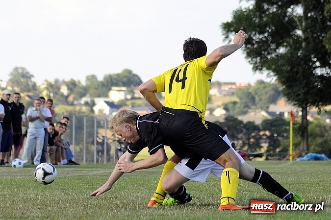 Zdjęcie w galerii na portalu naszraciborz.pl: Czarni wywieźli trzy punkty z Borucina wiadomości z regionu