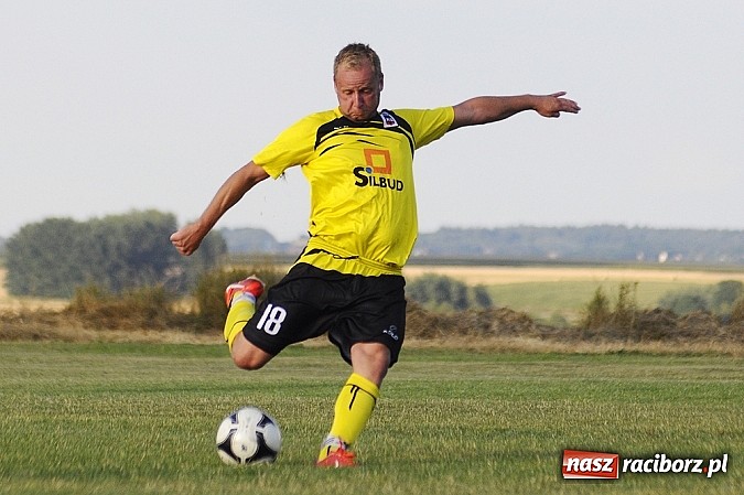 Zdjęcie w galerii na portalu naszraciborz.pl: Czarni wywieźli trzy punkty z Borucina wiadomości z regionu