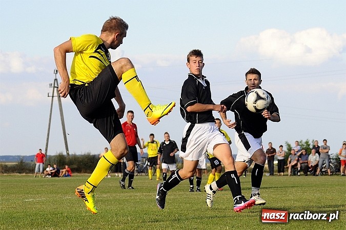 Zdjęcie w galerii na portalu naszraciborz.pl: Czarni wywieźli trzy punkty z Borucina wiadomości z regionu