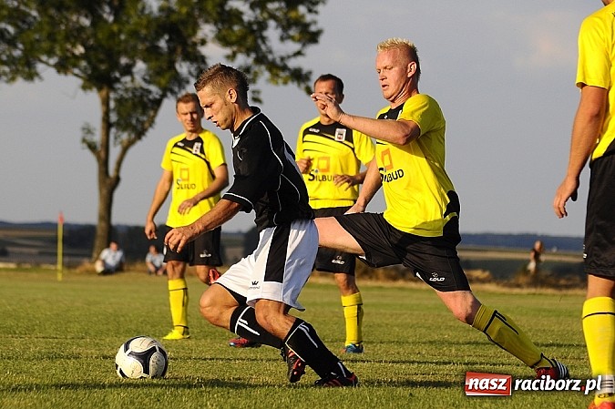 Zdjęcie w galerii na portalu naszraciborz.pl: Czarni wywieźli trzy punkty z Borucina wiadomości z regionu