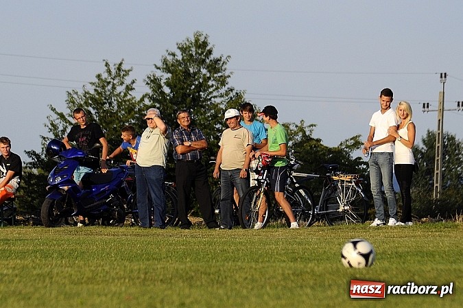 Zdjęcie w galerii na portalu naszraciborz.pl: Czarni wywieźli trzy punkty z Borucina wiadomości z regionu