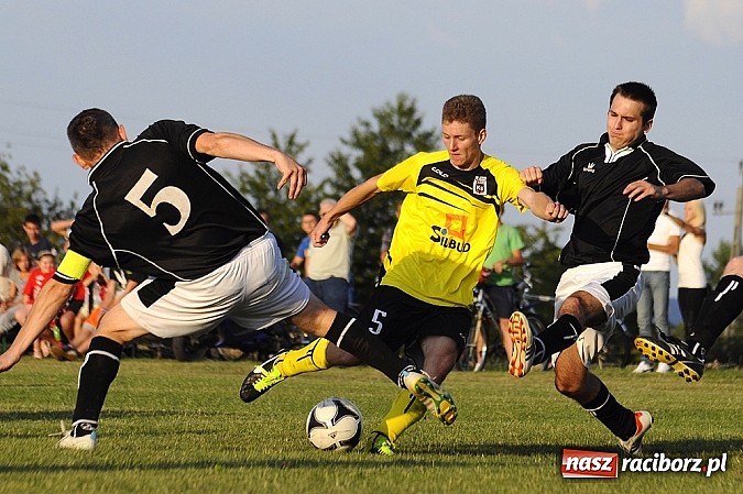 Zdjęcie w galerii na portalu naszraciborz.pl: Czarni wywieźli trzy punkty z Borucina wiadomości z regionu