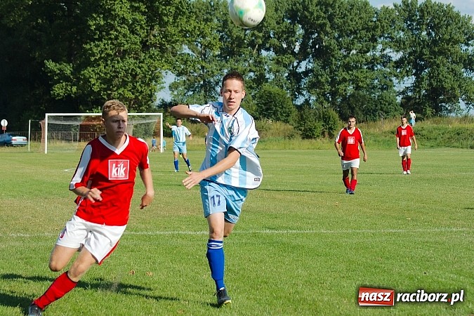 Zdjęcie w galerii na portalu naszraciborz.pl: Nerwówka w Cyprzanowie. Tworków górą wiadomości z regionu