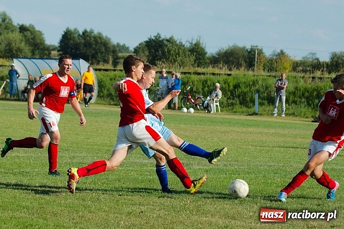Zdjęcie w galerii na portalu naszraciborz.pl: Nerwówka w Cyprzanowie. Tworków górą wiadomości z regionu