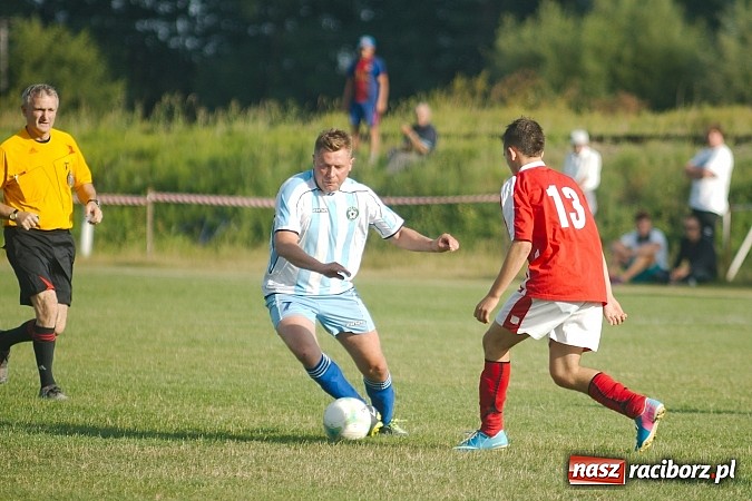 Zdjęcie w galerii na portalu naszraciborz.pl: Nerwówka w Cyprzanowie. Tworków górą wiadomości z regionu