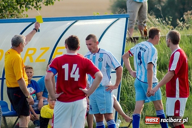 Zdjęcie w galerii na portalu naszraciborz.pl: Nerwówka w Cyprzanowie. Tworków górą wiadomości z regionu