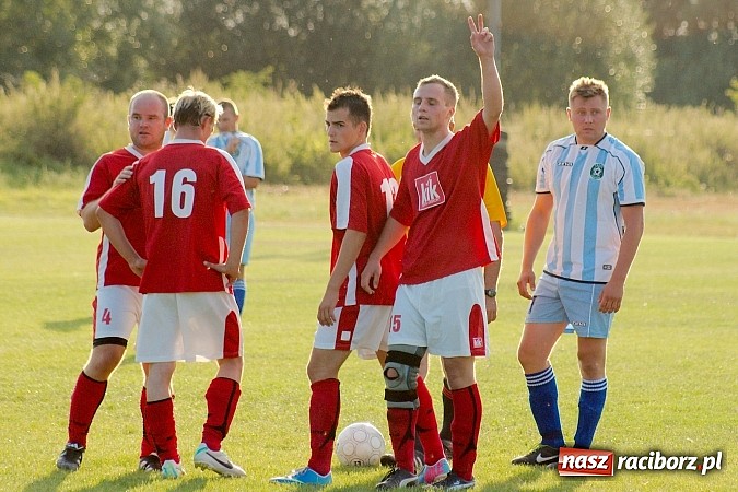 Zdjęcie w galerii na portalu naszraciborz.pl: Nerwówka w Cyprzanowie. Tworków górą wiadomości z regionu