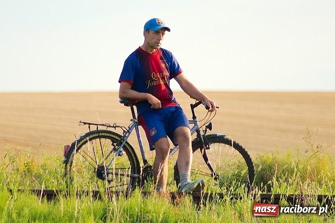 Zdjęcie w galerii na portalu naszraciborz.pl: Nerwówka w Cyprzanowie. Tworków górą wiadomości z regionu