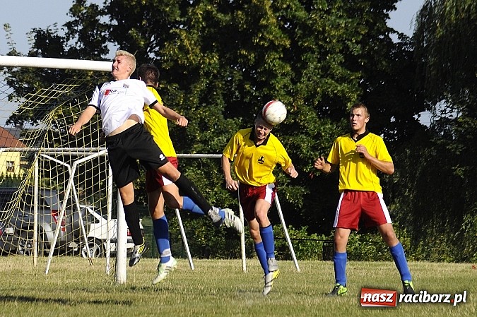 Zdjęcie w galerii na portalu naszraciborz.pl: Kuźniańska Stal rozbiła Krzyżkowice wiadomości z regionu