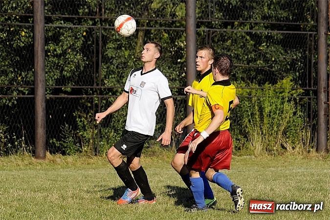 Zdjęcie w galerii na portalu naszraciborz.pl: Kuźniańska Stal rozbiła Krzyżkowice wiadomości z regionu