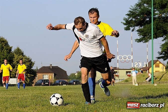 Zdjęcie w galerii na portalu naszraciborz.pl: Kuźniańska Stal rozbiła Krzyżkowice wiadomości z regionu