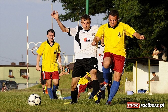 Zdjęcie w galerii na portalu naszraciborz.pl: Kuźniańska Stal rozbiła Krzyżkowice wiadomości z regionu
