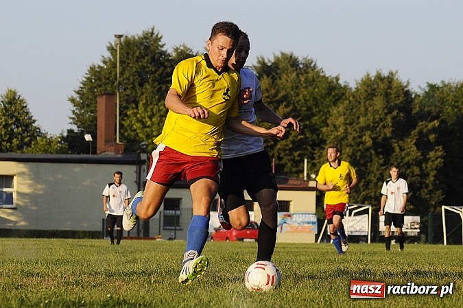 Zdjęcie w galerii na portalu naszraciborz.pl: Kuźniańska Stal rozbiła Krzyżkowice wiadomości z regionu