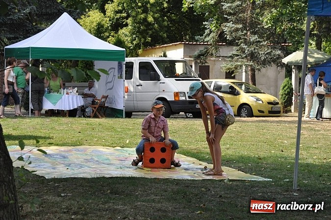 Zdjęcie w galerii na portalu naszraciborz.pl: Tłumy raciborzan świętowały dziś na kempingu Obora 20-lecie WFOŚiGW wiadomości z regionu