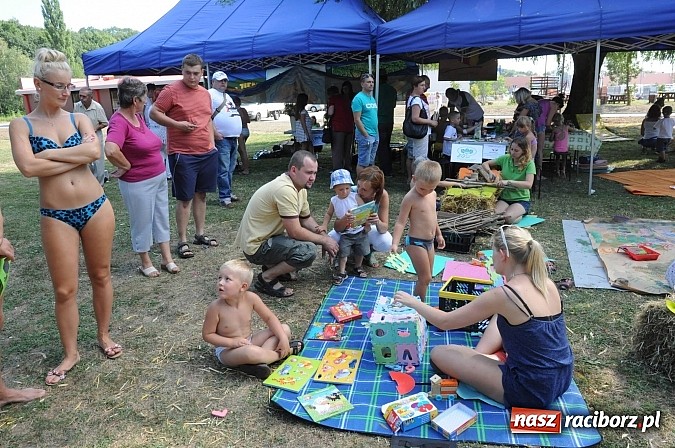 Zdjęcie w galerii na portalu naszraciborz.pl: Tłumy raciborzan świętowały dziś na kempingu Obora 20-lecie WFOŚiGW wiadomości z regionu