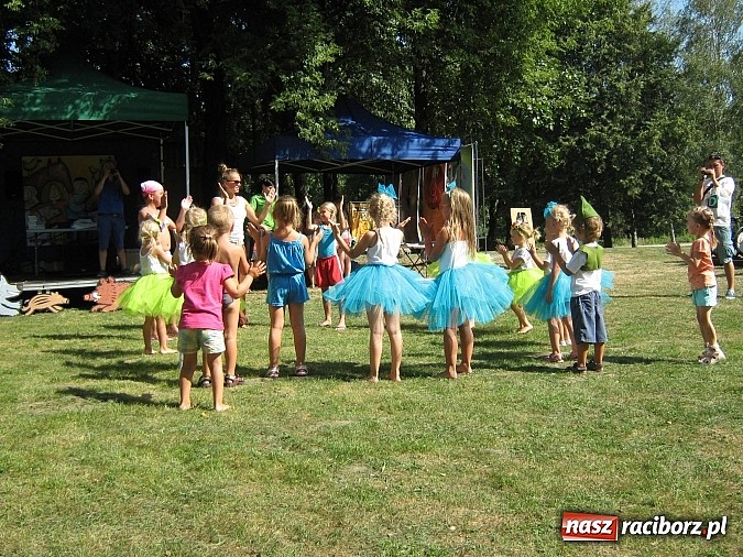 Zdjęcie w galerii na portalu naszraciborz.pl: Tłumy raciborzan świętowały dziś na kempingu Obora 20-lecie WFOŚiGW wiadomości z regionu
