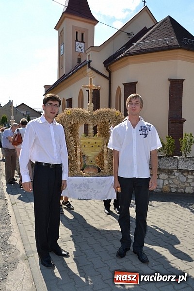 Zdjęcie w galerii na portalu naszraciborz.pl: Roszków z humorem dziękował za plony wiadomości z regionu