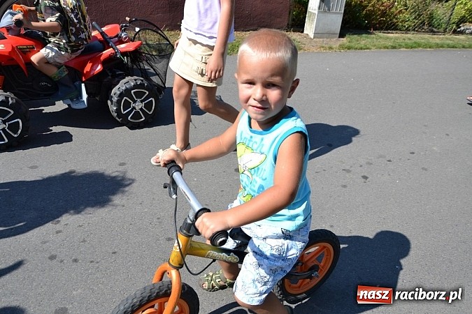 Zdjęcie w galerii na portalu naszraciborz.pl: Roszków z humorem dziękował za plony wiadomości z regionu